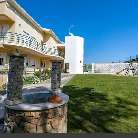 Enya Appartement *